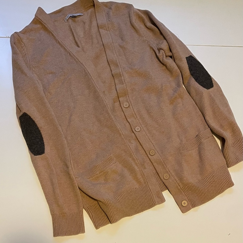 Womens Sweaters - Picture 4 of 6